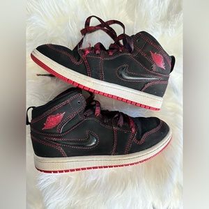 Jordan 1s Mid